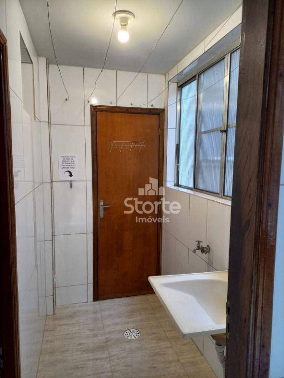 Apartamento à venda com 2 quartos, 55m² - Foto 15