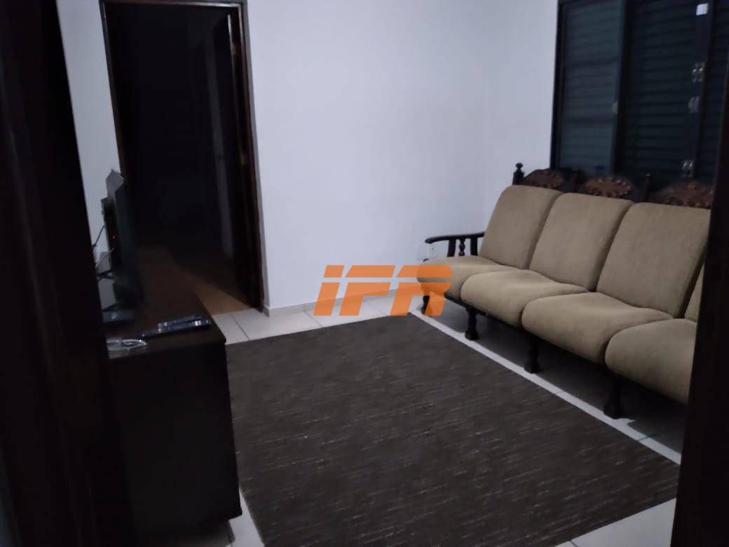 Sobrado à venda com 3 quartos, 250m² - Foto 4