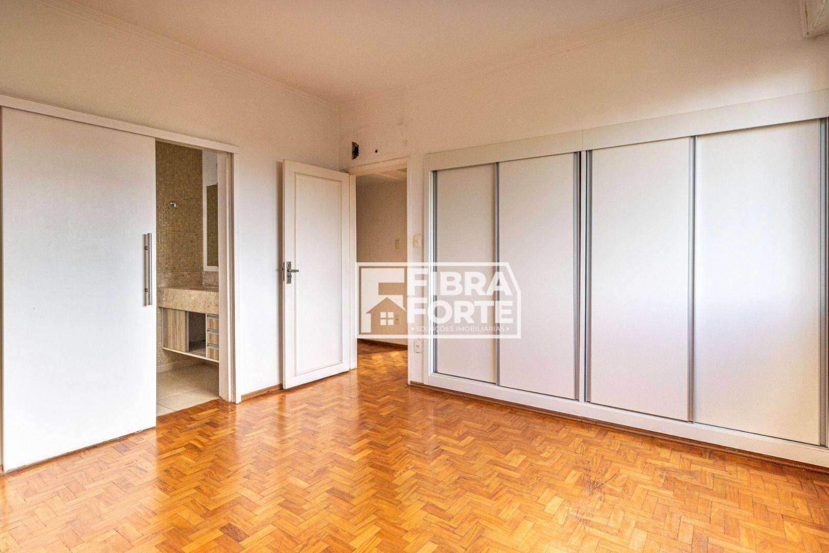 Apartamento à venda com 3 quartos, 127m² - Foto 9