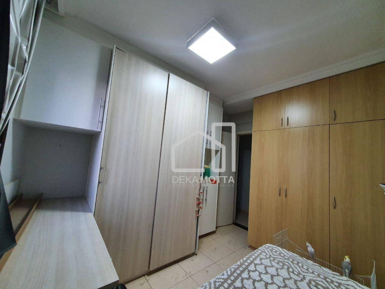 Apartamento à venda com 4 quartos, 180m² - Foto 13