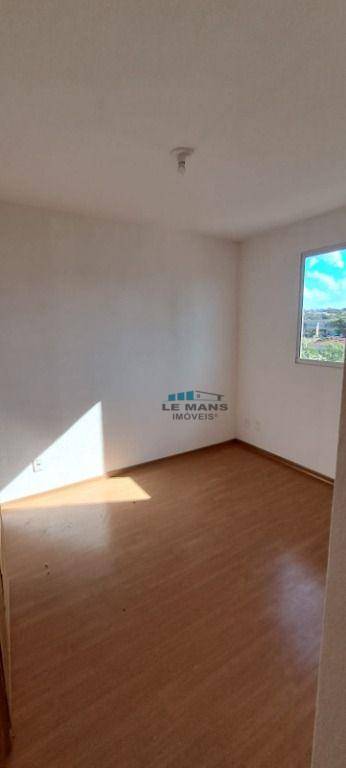 Apartamento à venda com 2 quartos, 45m² - Foto 11