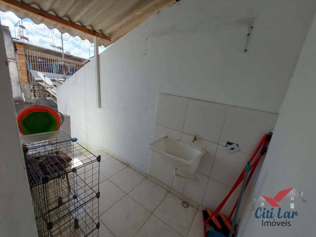 Casa para alugar com 1 quarto, 40m² - Foto 16