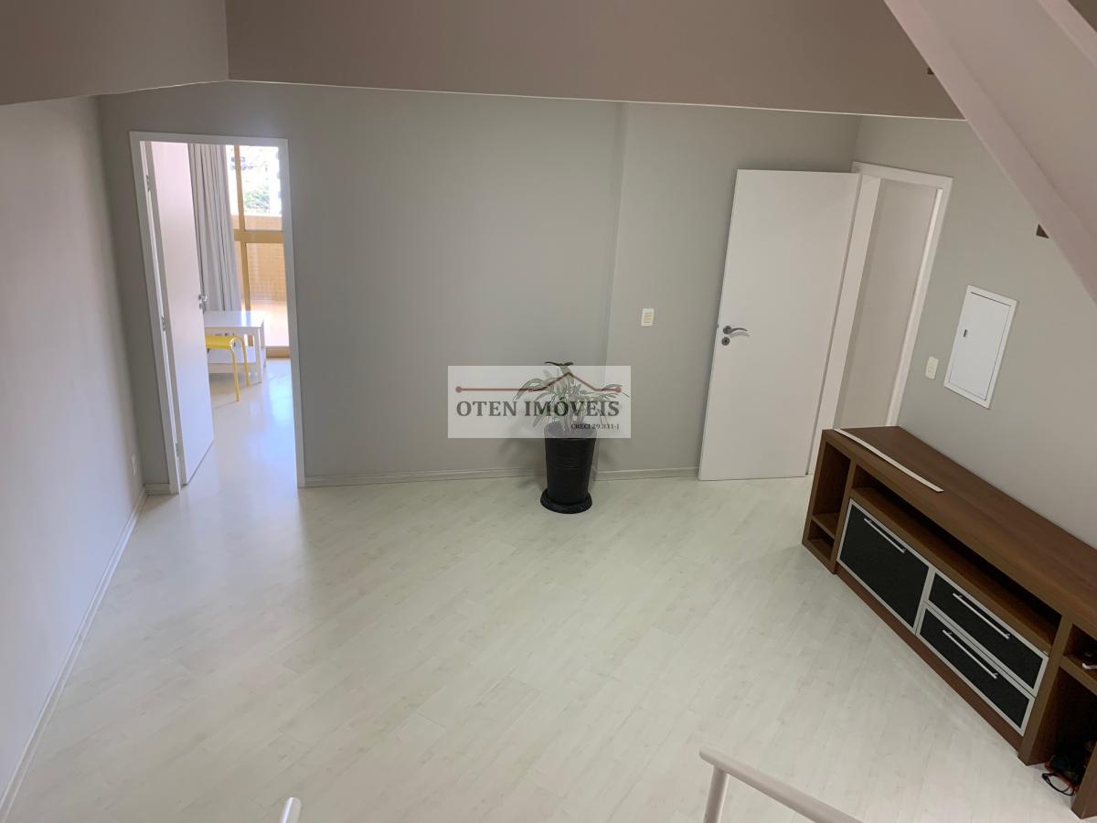 Cobertura à venda com 3 quartos, 240m² - Foto 27