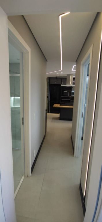 Apartamento à venda com 2 quartos, 66m² - Foto 41