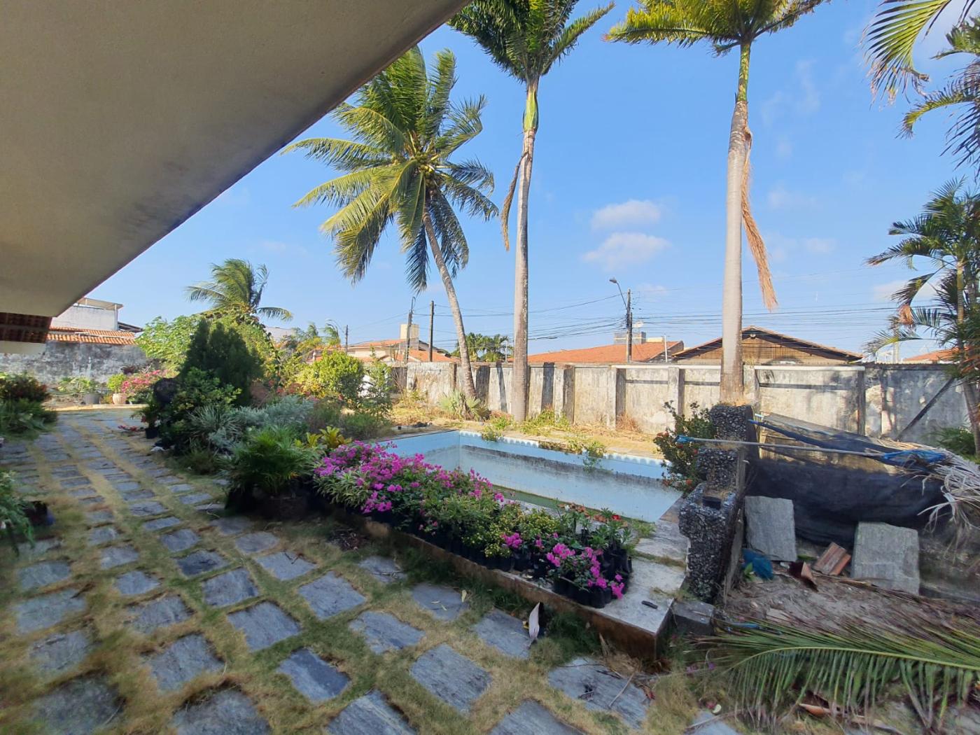 Terreno à venda, 2115m² - Foto 1