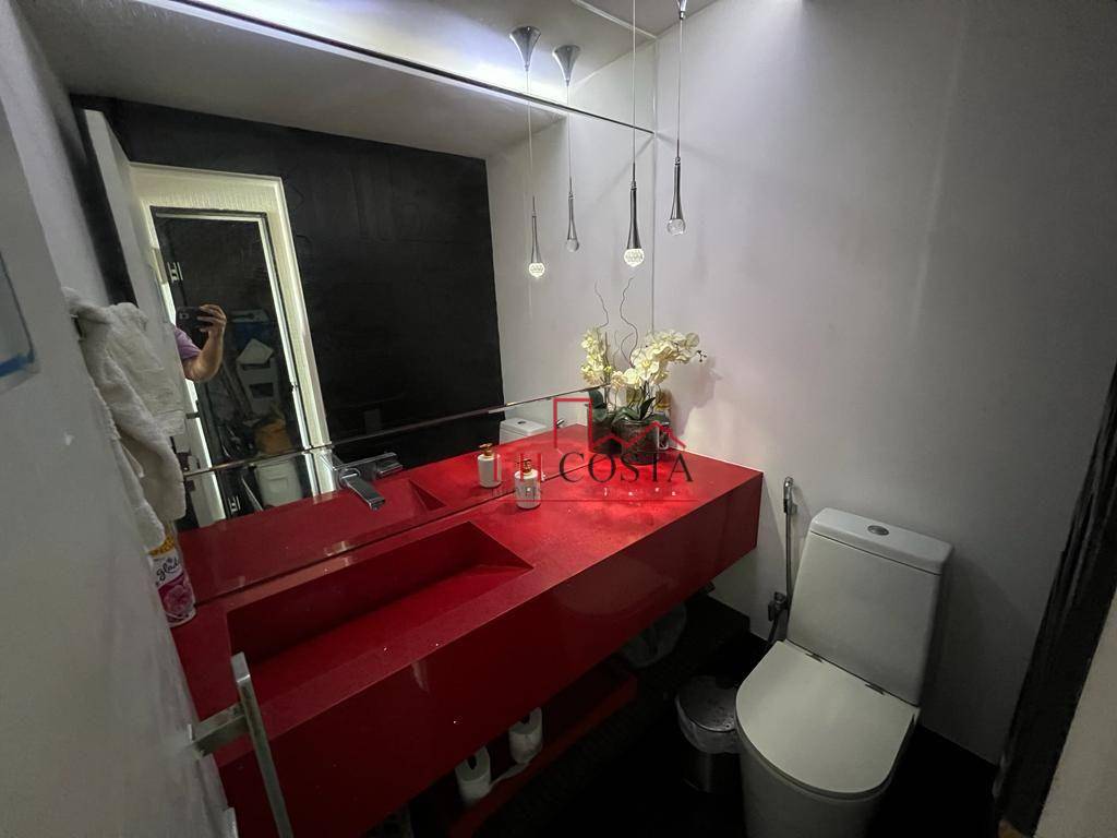 Cobertura à venda e aluguel com 4 quartos, 300m² - Foto 24