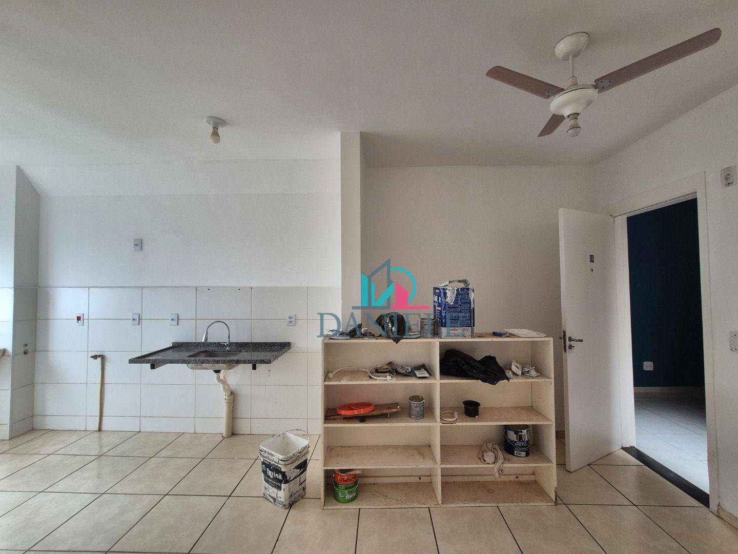 Apartamento à venda com 2 quartos, 47m² - Foto 2