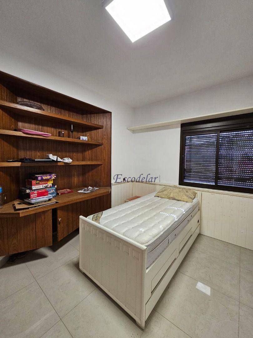 Apartamento à venda com 4 quartos, 220m² - Foto 18