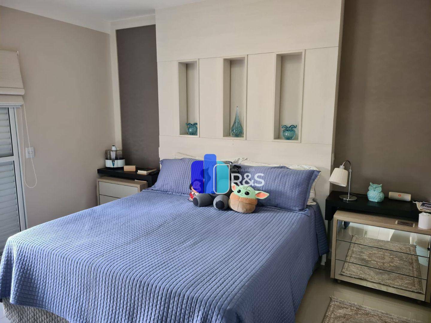 Casa de Condomínio à venda com 3 quartos, 250m² - Foto 28