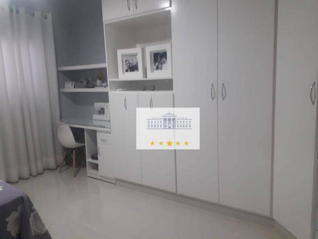 Casa de Condomínio à venda com 3 quartos, 210m² - Foto 9