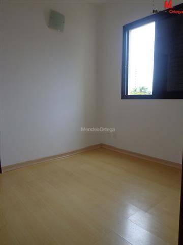 Apartamento para alugar com 3 quartos, 86m² - Foto 11