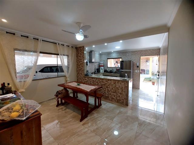 Casa à venda com 3 quartos, 342m² - Foto 15