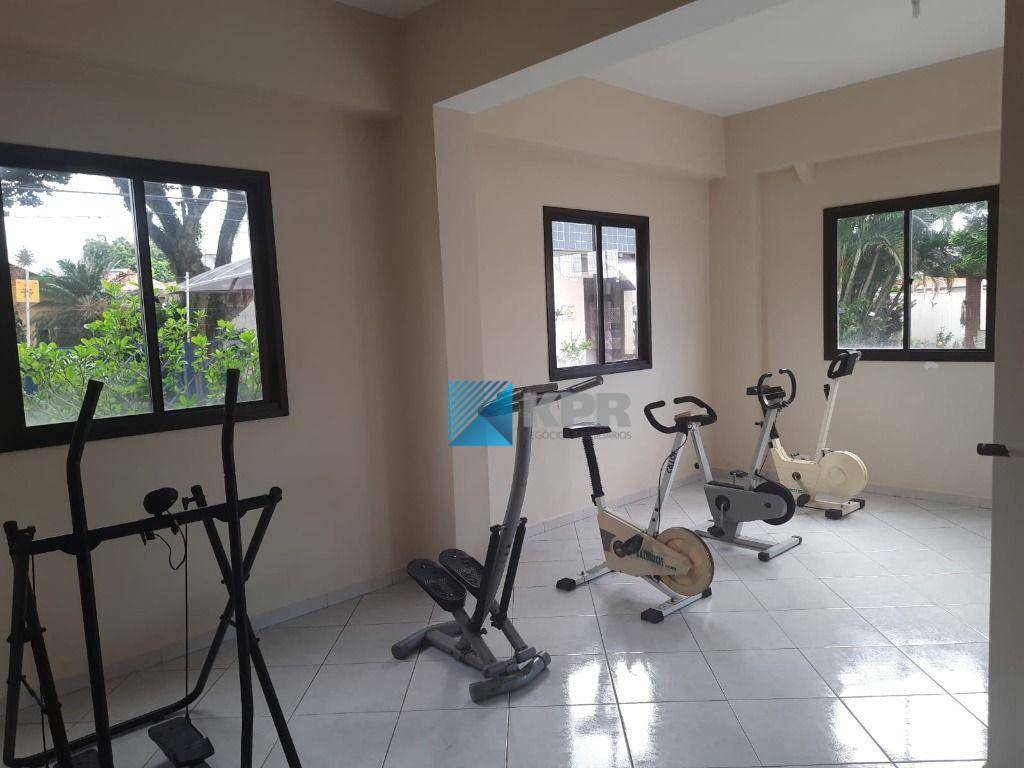 Apartamento para alugar com 3 quartos, 82m² - Foto 14