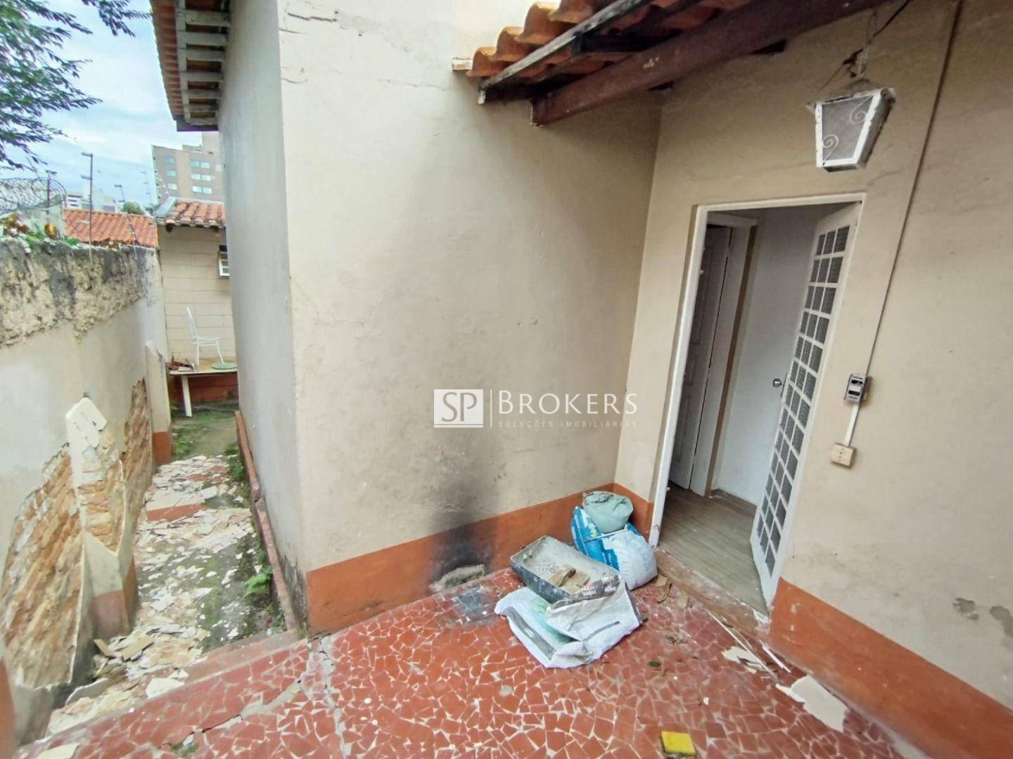 Casa para alugar com 2 quartos, 145m² - Foto 25