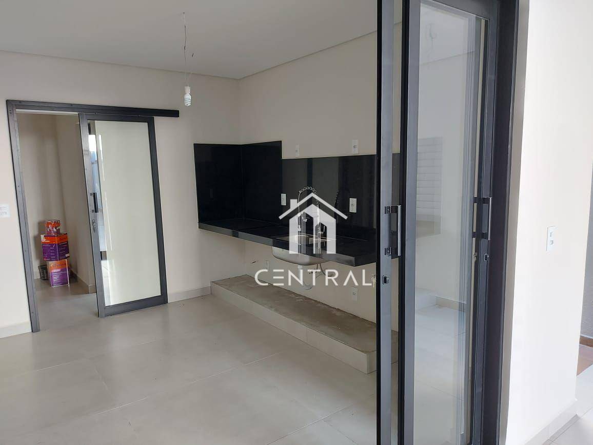 Casa de Condomínio à venda com 3 quartos, 200m² - Foto 2