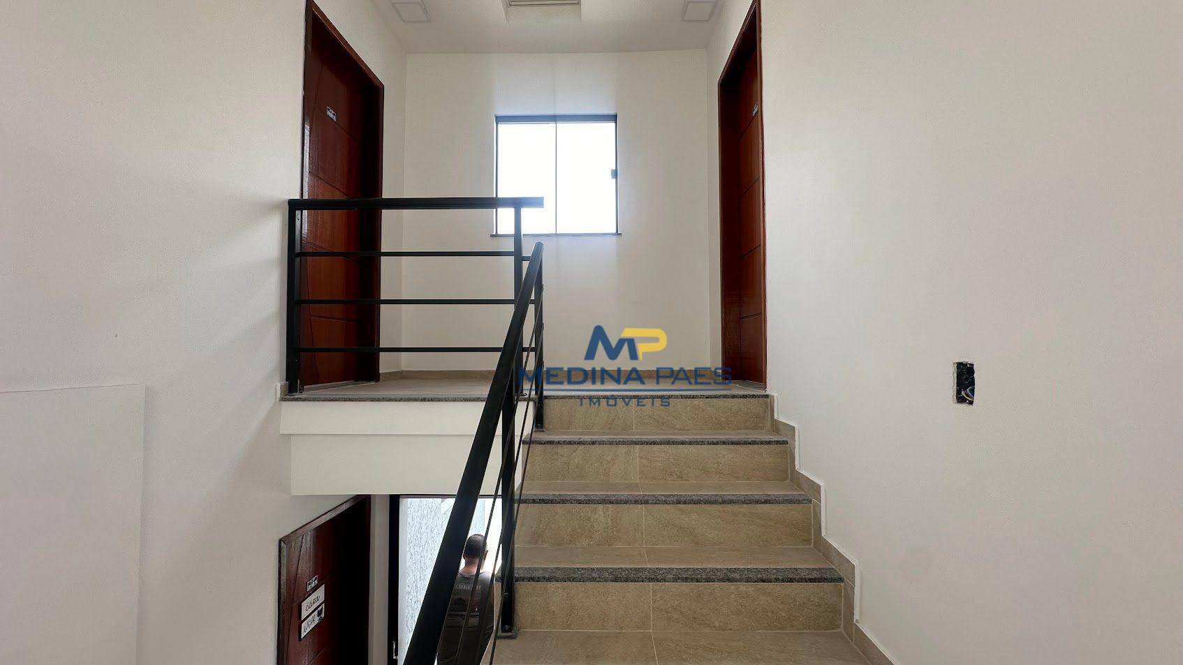 Apartamento à venda com 2 quartos, 55m² - Foto 17