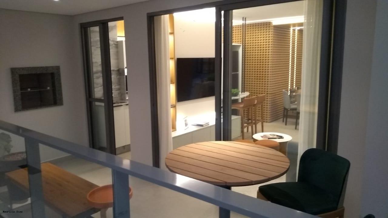 Apartamento à venda com 2 quartos, 76m² - Foto 30