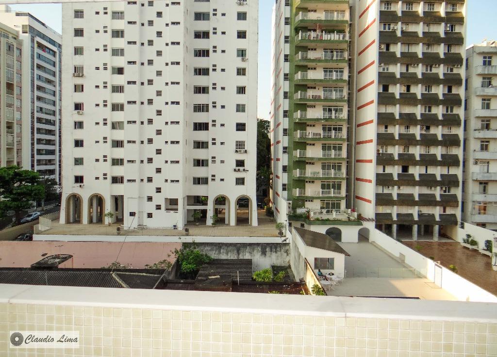 Apartamento à venda com 4 quartos, 200m² - Foto 10