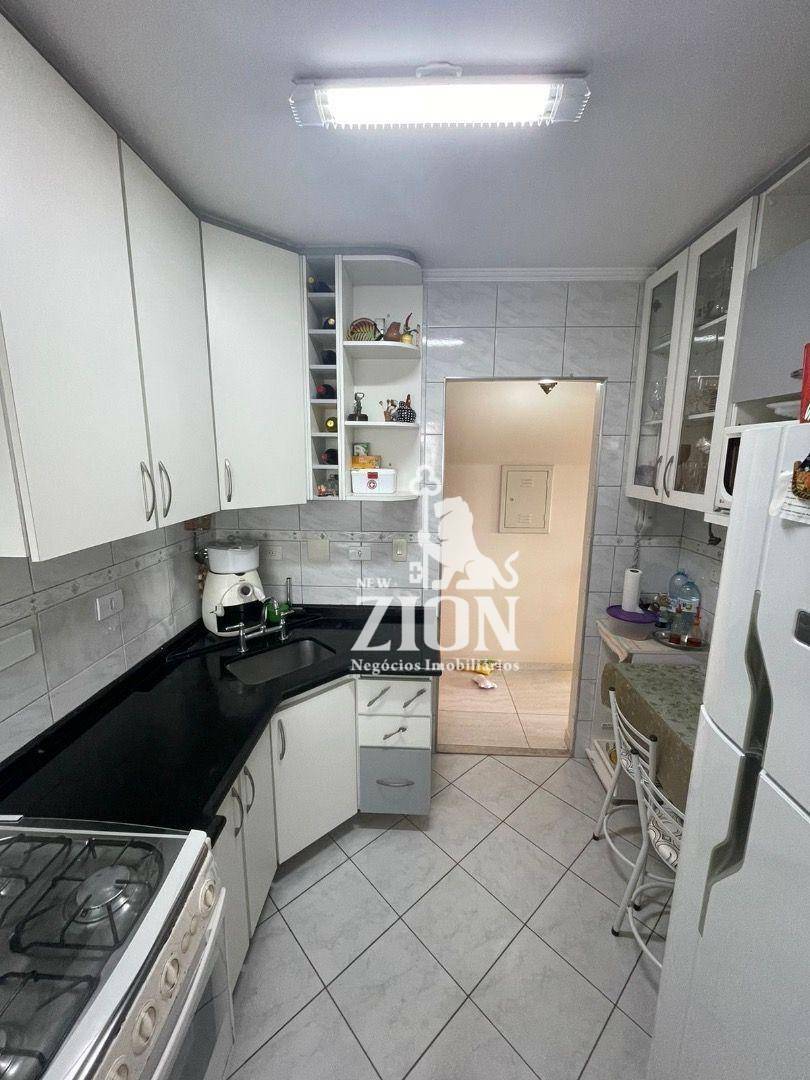 Apartamento à venda com 2 quartos, 65m² - Foto 13