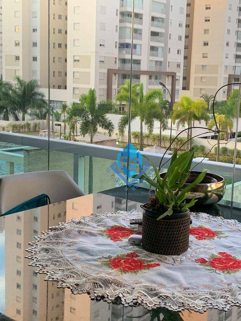 Apartamento à venda com 4 quartos, 245m² - Foto 19