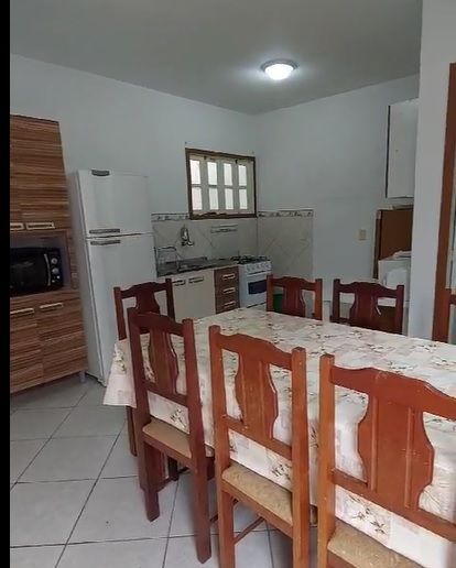 Casa à venda com 3 quartos, 107m² - Foto 6