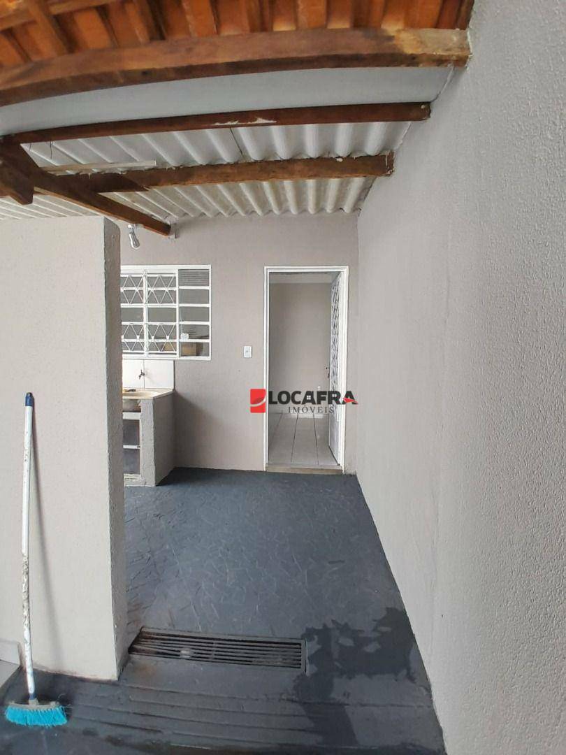 Casa à venda com 3 quartos, 160m² - Foto 10