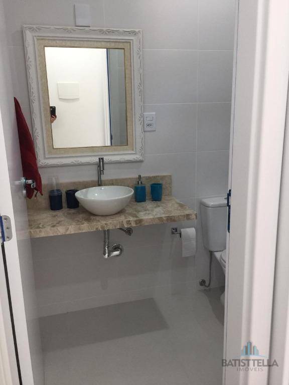 Apartamento à venda com 1 quarto, 46m² - Foto 2