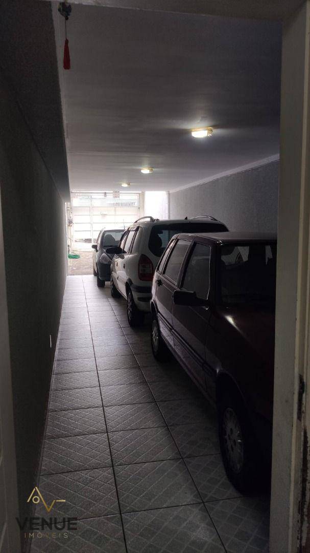 Sobrado à venda com 3 quartos, 200m² - Foto 8