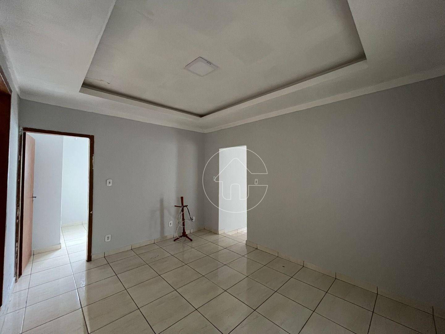 Casa à venda com 3 quartos, 220m² - Foto 5