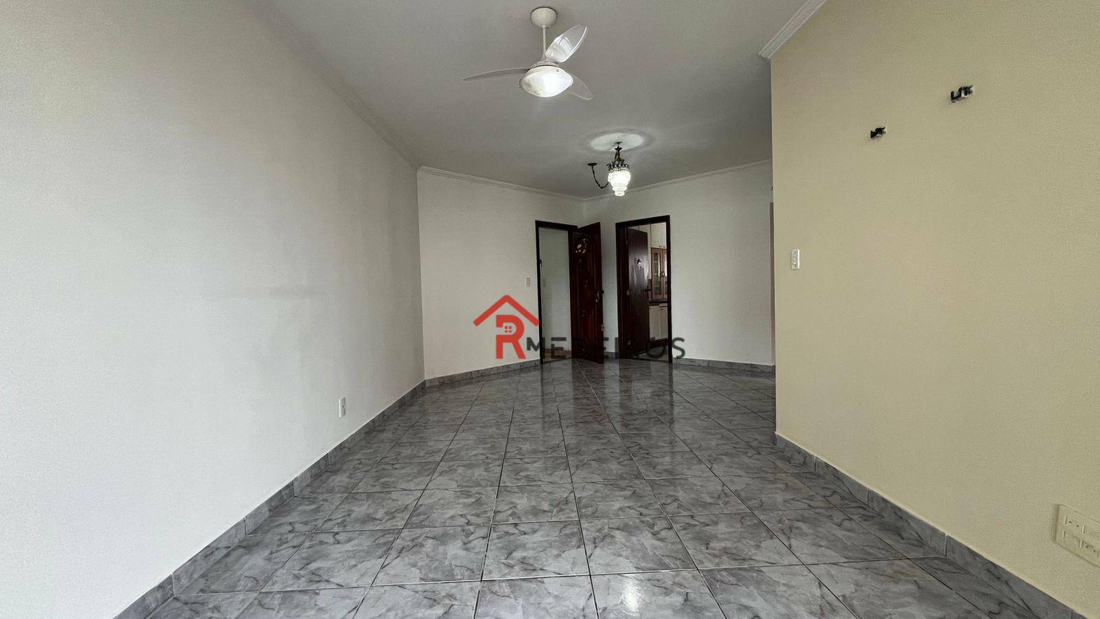 Apartamento para alugar com 2 quartos, 83m² - Foto 3