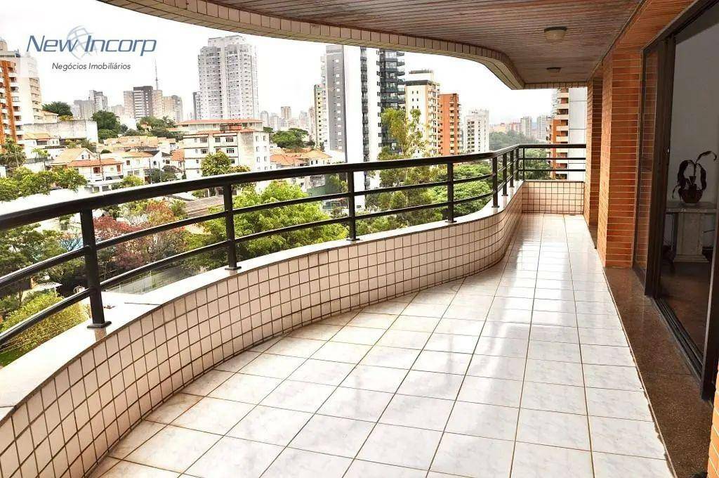 Apartamento à venda com 4 quartos, 177m² - Foto 4