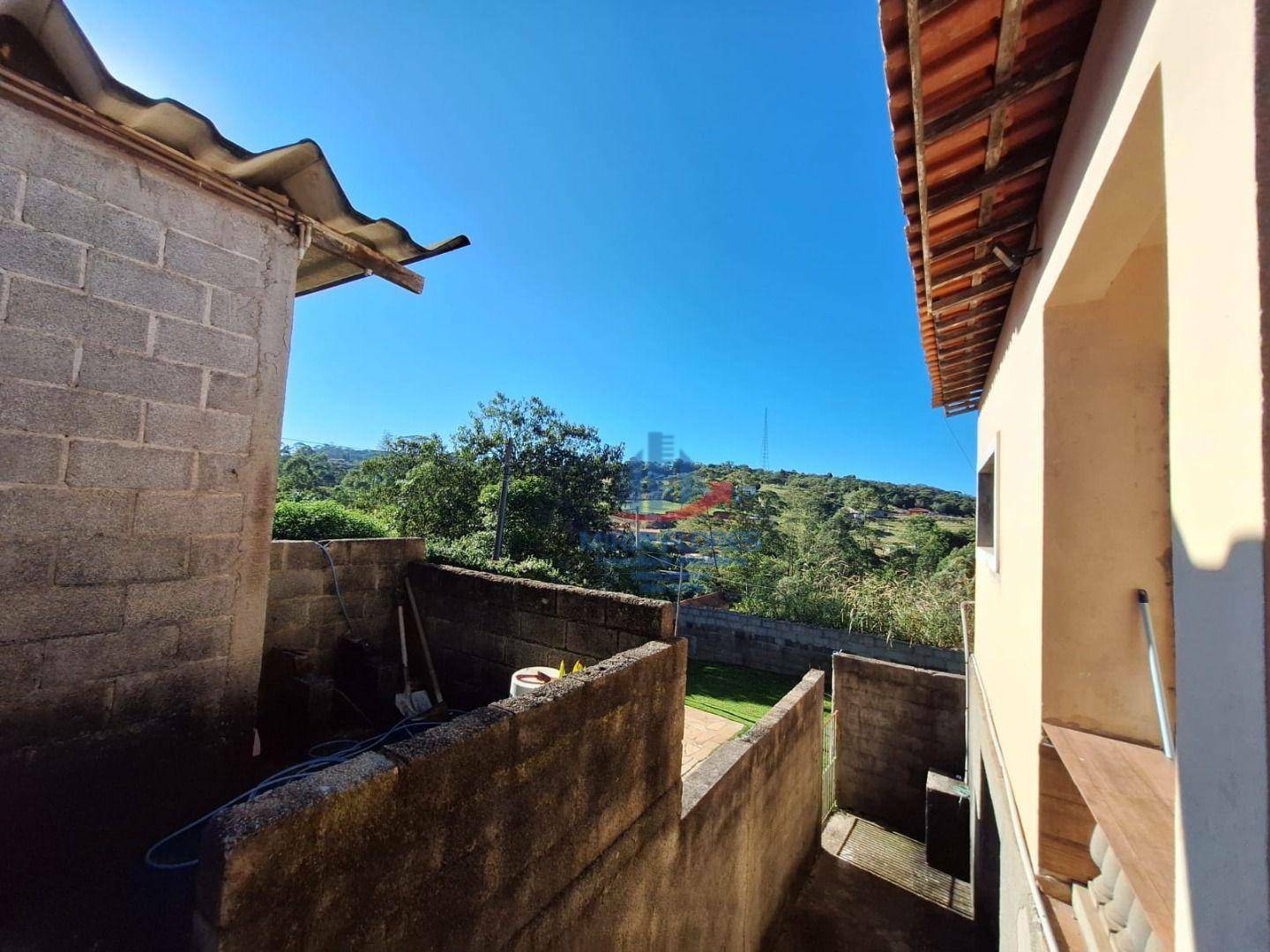Chácara à venda com 4 quartos, 493m² - Foto 10