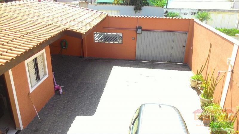 Sobrado à venda com 3 quartos, 250m² - Foto 2