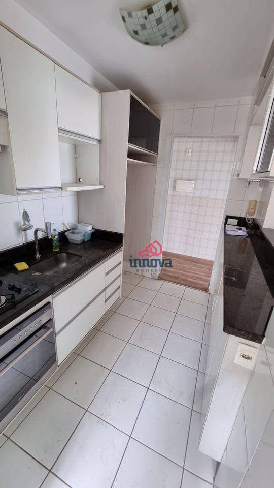 Apartamento para alugar com 3 quartos, 72m² - Foto 7