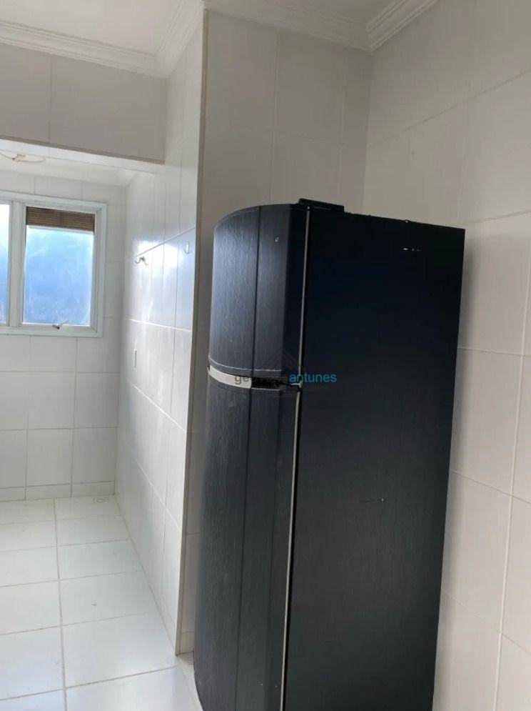 Apartamento à venda com 2 quartos, 48m² - Foto 12