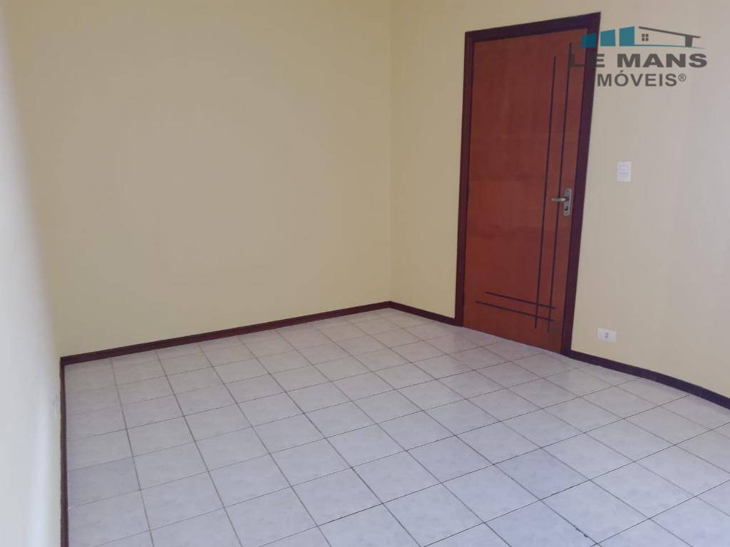 Casa à venda com 2 quartos, 99m² - Foto 12