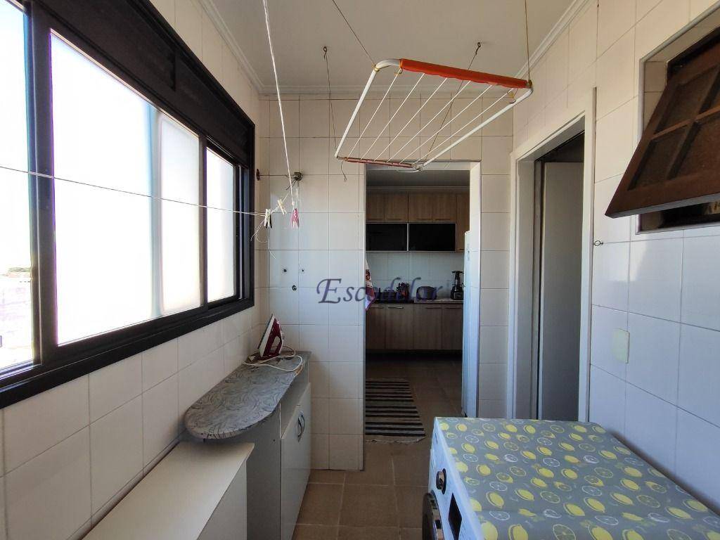 Apartamento à venda com 4 quartos, 148m² - Foto 18