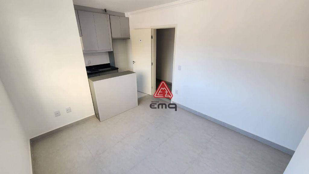 Apartamento para alugar com 2 quartos, 40m² - Foto 9