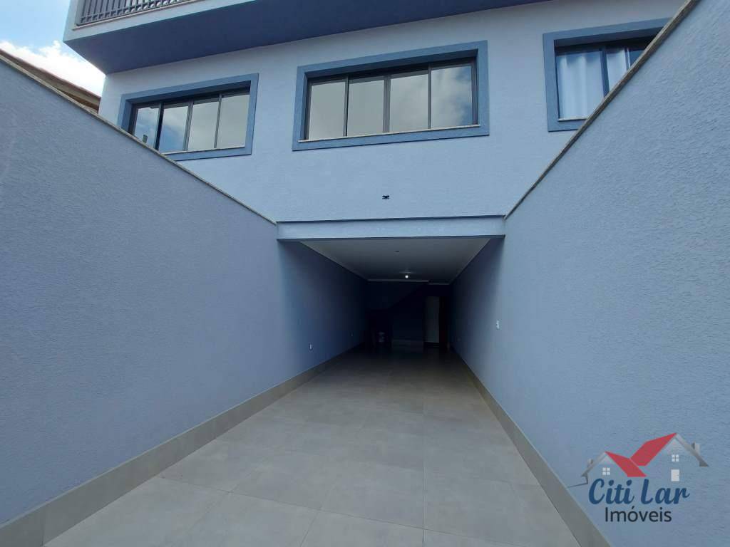 Sobrado à venda com 3 quartos, 163m² - Foto 2