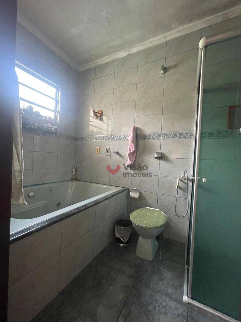 Casa, 3 quartos, 219 m² - Foto 5