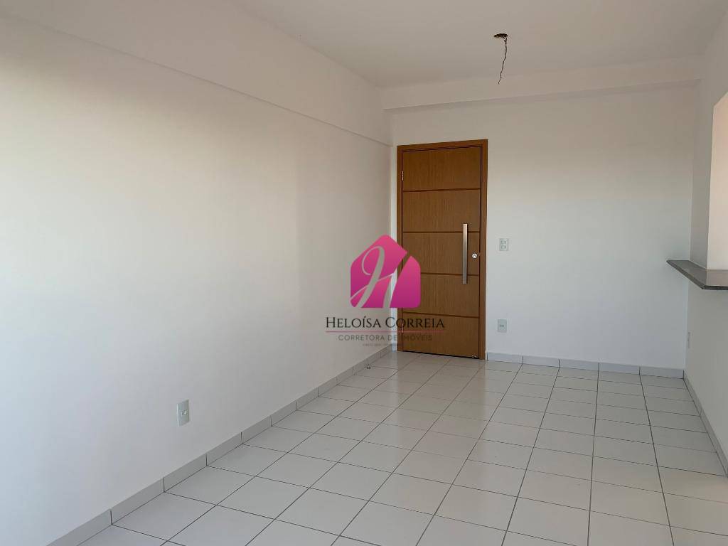 Apartamento à venda com 3 quartos, 75m² - Foto 3