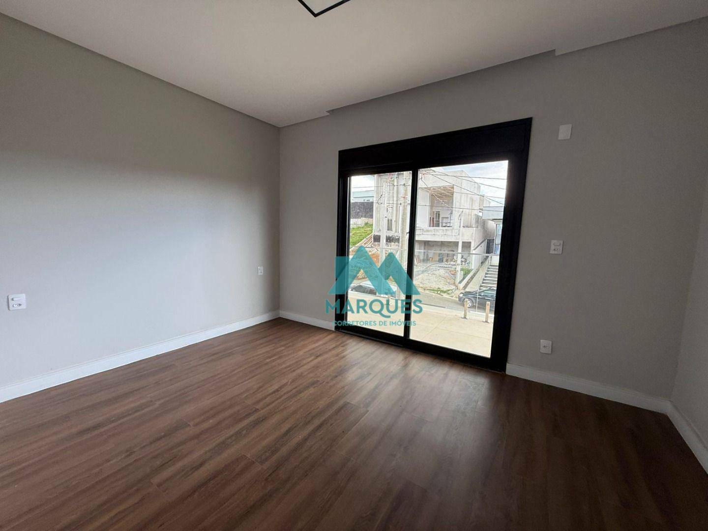 Sobrado à venda com 3 quartos, 242m² - Foto 14