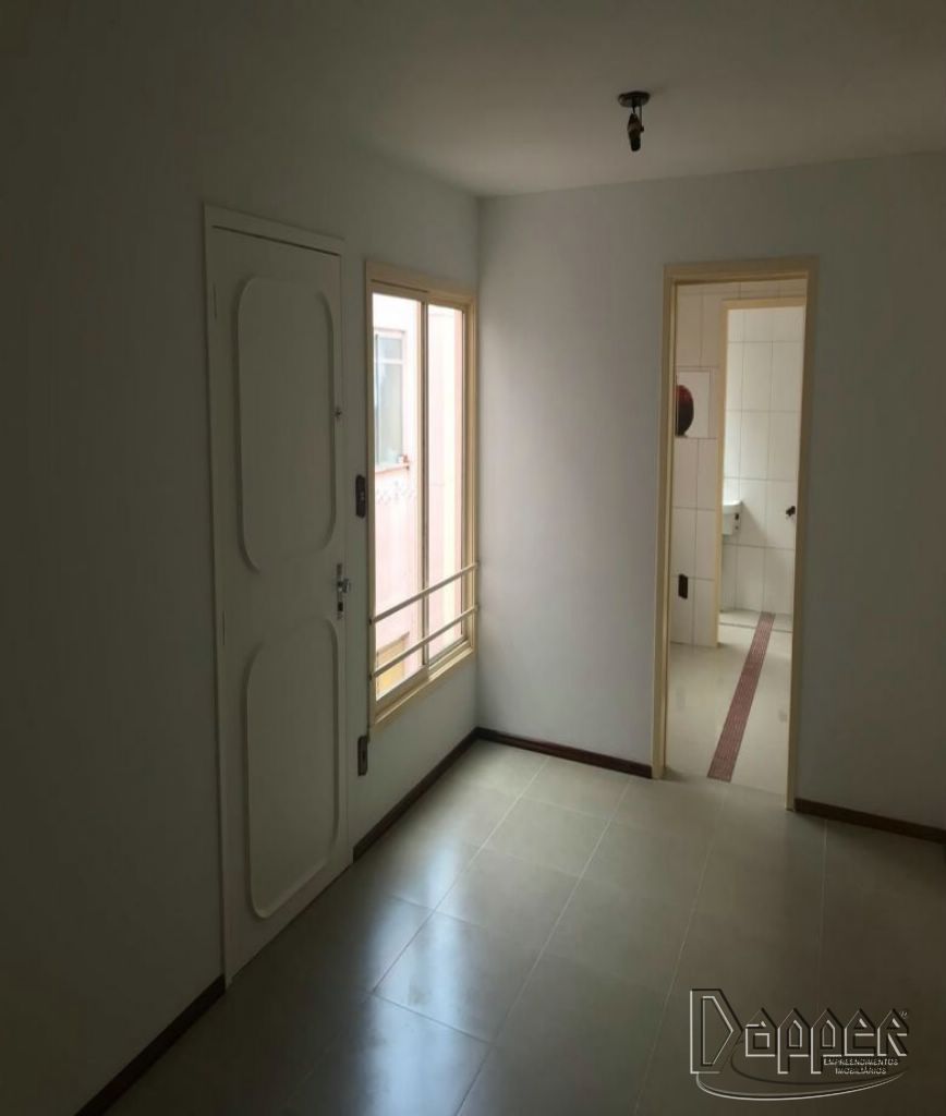 Apartamento à venda com 2 quartos, 61m² - Foto 4