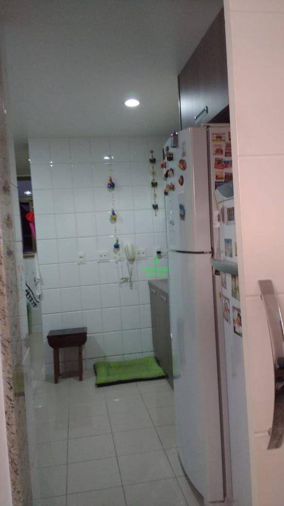 Apartamento à venda com 4 quartos, 148m² - Foto 8