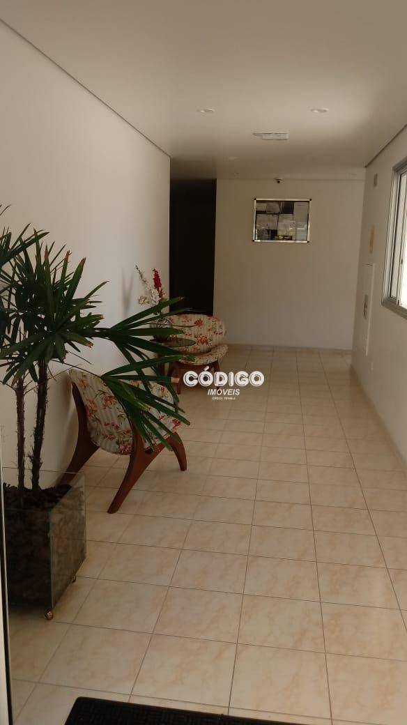 Apartamento à venda com 2 quartos, 58m² - Foto 25