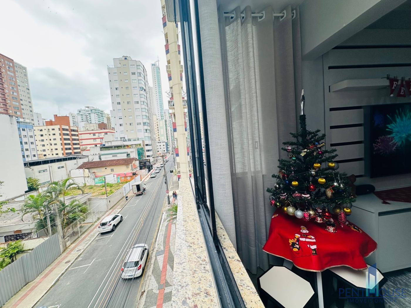 Apartamento à venda com 2 quartos, 80m² - Foto 5