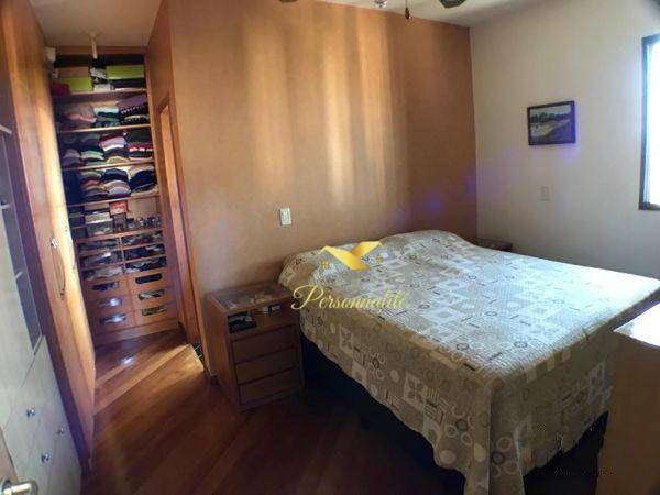 Apartamento à venda com 3 quartos, 120m² - Foto 11