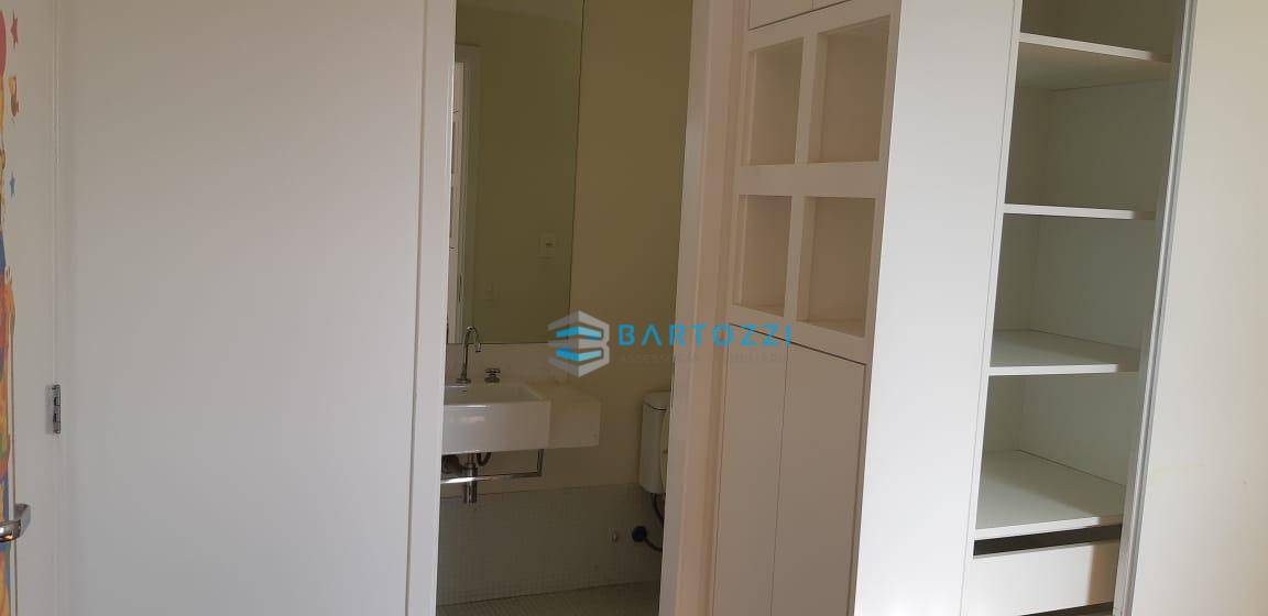 Apartamento à venda com 3 quartos, 172m² - Foto 18