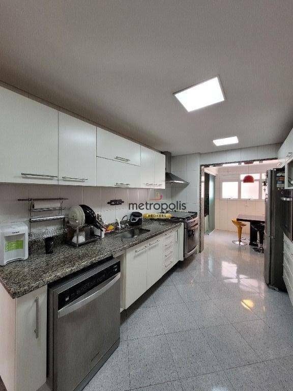 Apartamento à venda com 3 quartos, 168m² - Foto 9