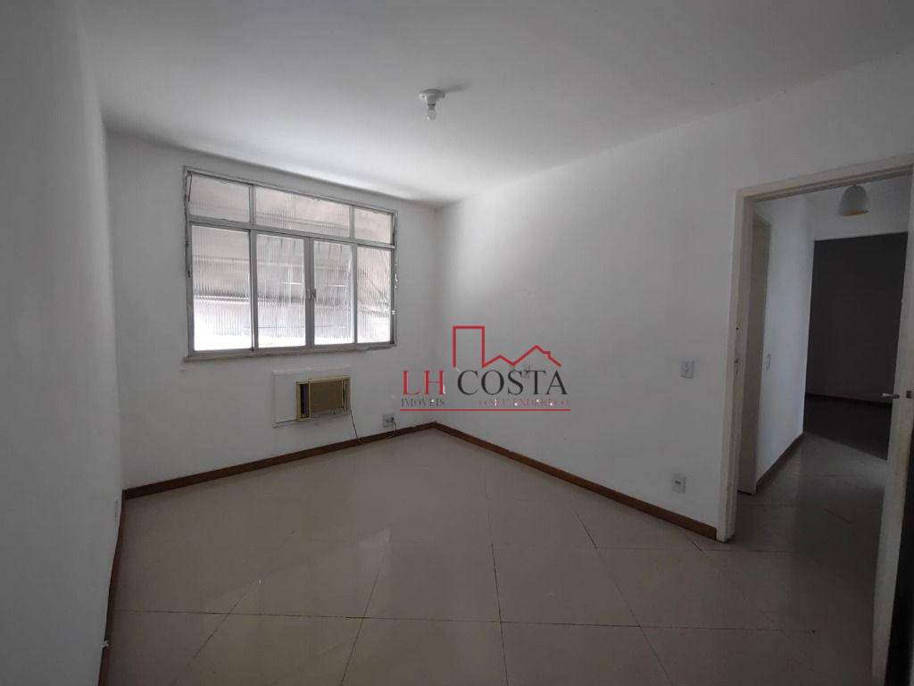 Apartamento à venda com 2 quartos, 60m² - Foto 9